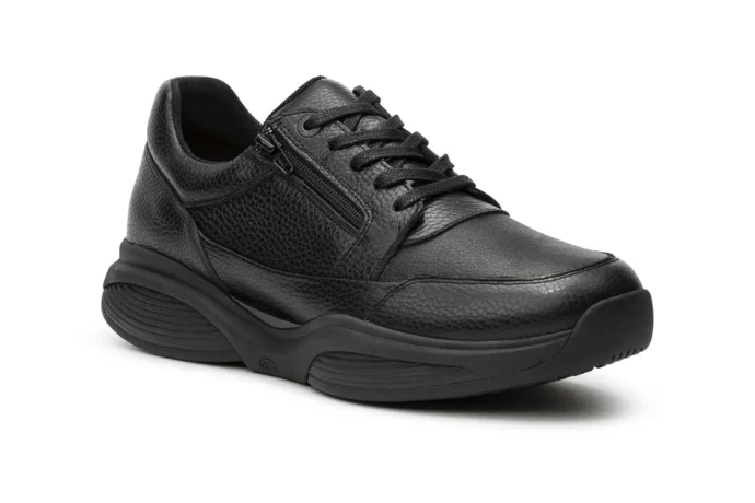 Xsensible-SWX6-Black Grain-rechts